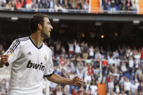 格鲁吉亚女篮在欧洲锦标赛中再夺金牌，辉煌续写，格鲁吉亚篮球赛