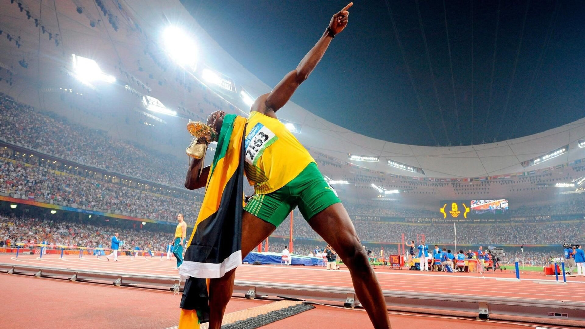 冲浪比赛惊险刺激 海浪中的英雄，冲浪大赛